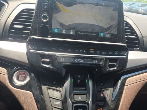 Used 2025 Honda Odyssey Touring image 15