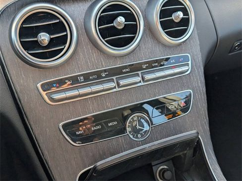 Used 2019 Mercedes-Benz C 300 Sedan image 22