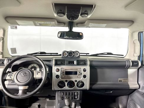 Used 2014 Toyota FJ Cruiser 4WD w/ Trail Teams Ultimate Edition image 12
