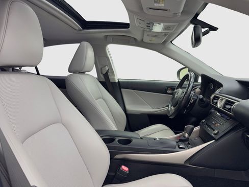 Used 2016 Lexus IS 200t w/ Navigation System Package image 43