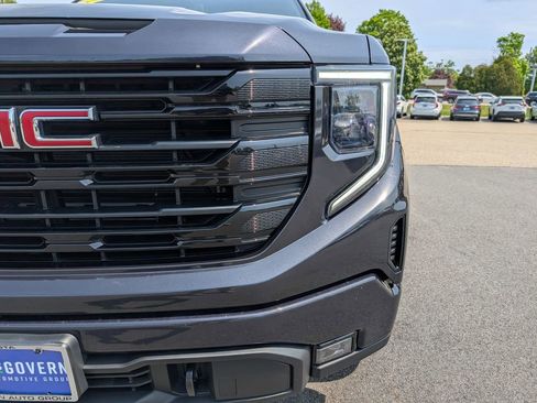 Used 2023 GMC Sierra 1500 Elevation AWD/4WD image 11
