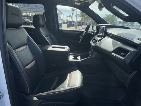 Used 2023 GMC Yukon XL AT4 w/ AT4 Premium Plus Package image 30
