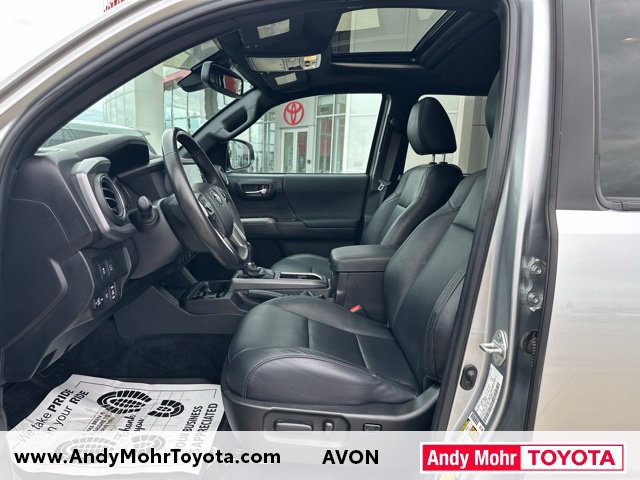 Used 2023 Toyota Tacoma TRD Sport w/ TRD Premium Sport Package AWD/4WD image 10