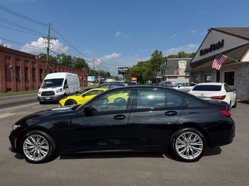 Used 2023 BMW 330i xDrive Sedan w/ Premium Package AWD/4WD image 8