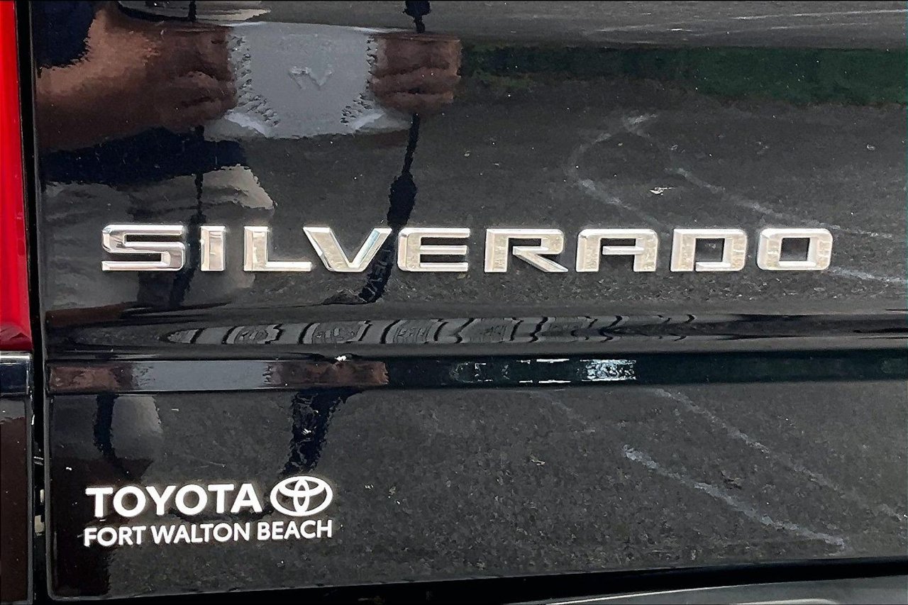 Used 2021 Chevrolet Silverado 1500 LT w/ Bed Protection Package AWD/4WD image 23