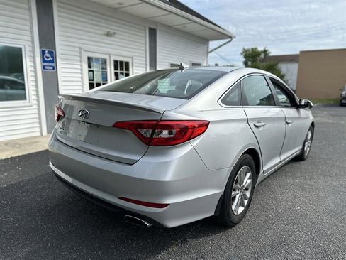 Used 2016 Hyundai Sonata SE FWD image 8