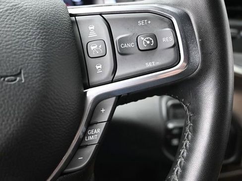 Used 2024 RAM 2500 Laramie w/ Safety Group AWD/4WD image 31