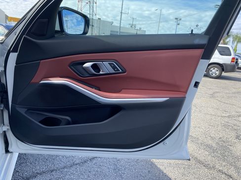 Used 2022 BMW 330i Sedan w/ Driving Assistance Package image 24