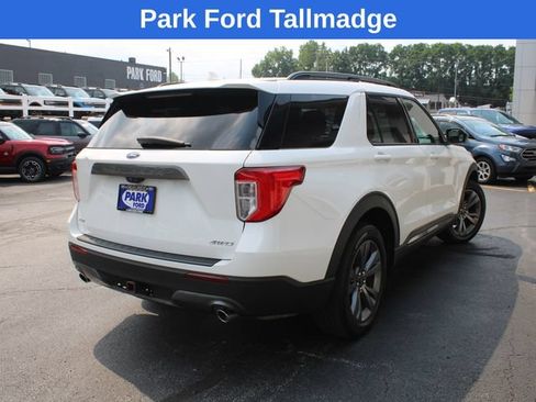 Used 2023 Ford Explorer XLT w/ Equipment Group 202A AWD/4WD image 5