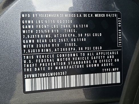 Certified 2025 Volkswagen Tiguan SE w/ Panoramic Sunroof Package image 26