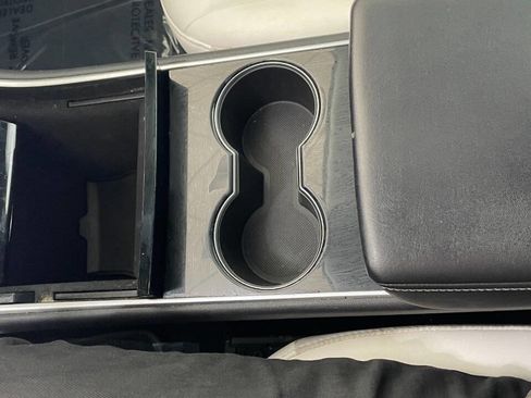 Used 2019 Tesla Model 3 Long Range image 36