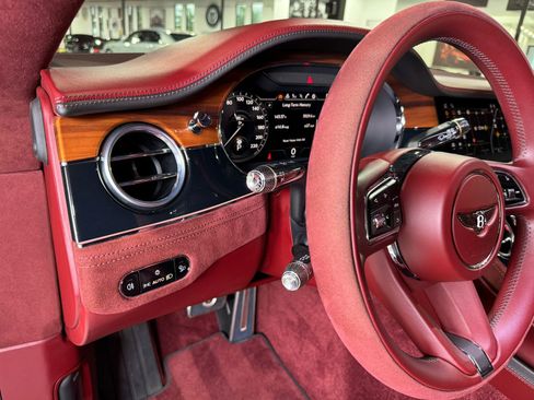 Used 2022 Bentley Continental GT Speed image 28