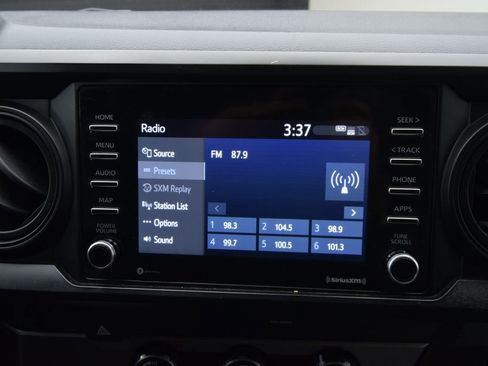 Used 2020 Toyota Tacoma SR image 16