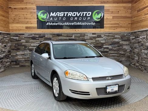 Used 2012 Chevrolet Impala LT w/ LT Sunroof Package FWD image 3