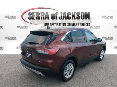 Used 2021 Ford Escape SE AWD/4WD image 9