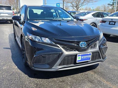 Certified 2022 Toyota Camry SE w/ Convenience Package FWD image 10