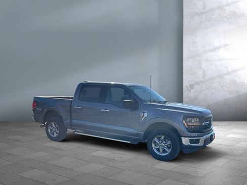 Used 2024 Ford F150 XLT w/ Mobile Office Package image 8