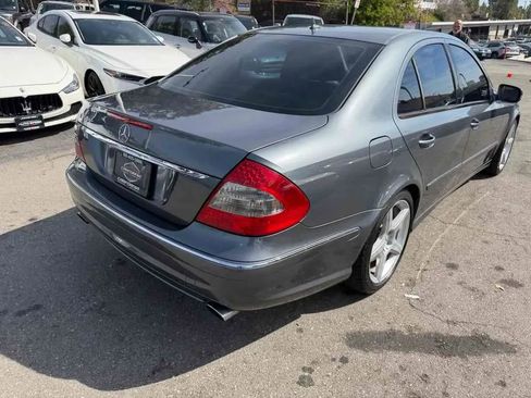 Used 2009 Mercedes-Benz E 350 Sedan image 6