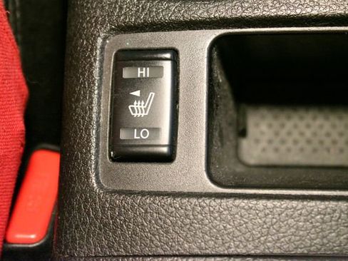 Used 2016 Nissan Rogue SL AWD/4WD image 28