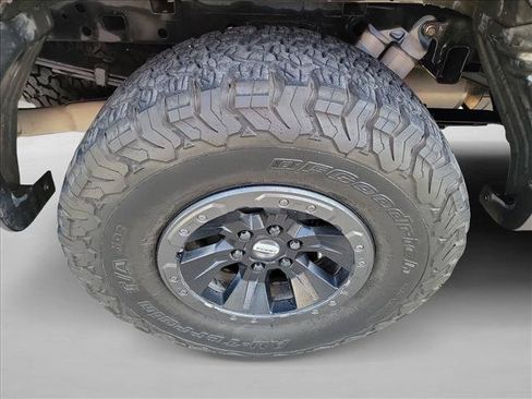 Used 2018 Ford F150 Raptor w/ Equipment Group 802A Luxury AWD/4WD image 11