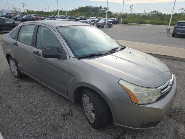 Used 2008 Ford Focus S FWD image 2