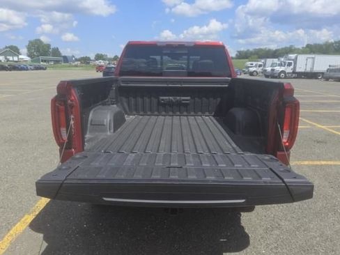Used 2026 GMC Sierra 1500 AT4X AWD/4WD image 9
