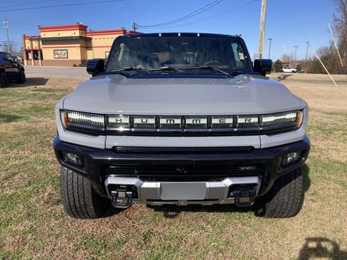 New 2026 GMC Hummer EV SUV image 9