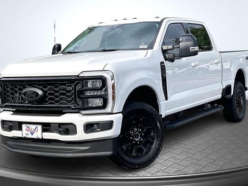 New 2026 Ford F350 XL w/ FX4 Off-Road Package AWD/4WD image 2