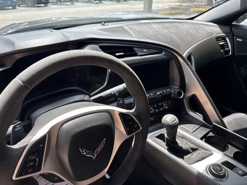 Used 2014 Chevrolet Corvette Stingray Convertible w/ Battery Protection Package RWD image 11