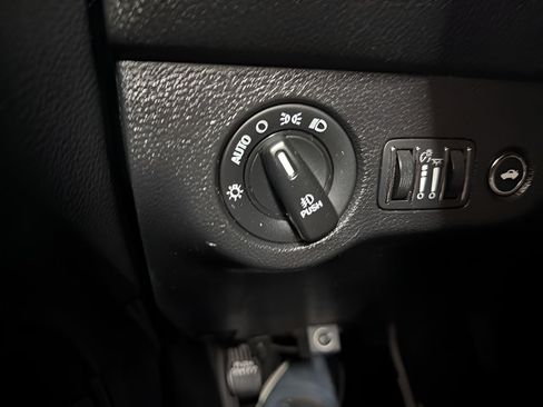 Used 2020 Dodge Challenger SXT w/ Blacktop Package RWD image 20