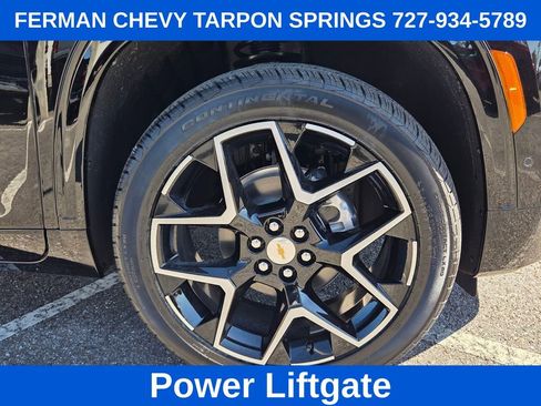 New 2026 Chevrolet Traverse High Country w/ LPO, Floor Liner Package image 12