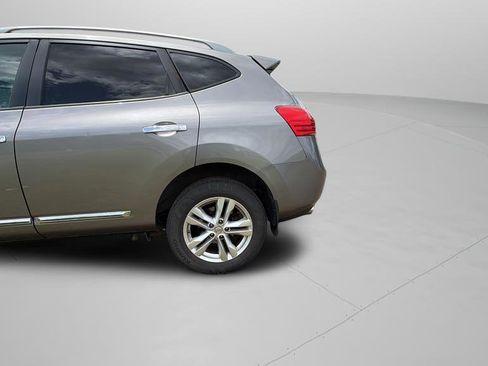 Used 2013 Nissan Rogue SV w/ Premium Pkg AWD/4WD image 34