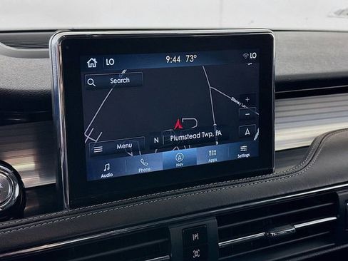 Used 2022 Lincoln Corsair AWD w/ Equipment Group 101A image 15