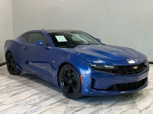 Used 2019 Chevrolet Camaro LS image 4