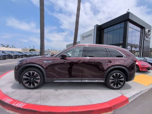 Used 2024 MAZDA CX-90 Plug-In Hybrid w/ Premium Plus AWD/4WD image 6