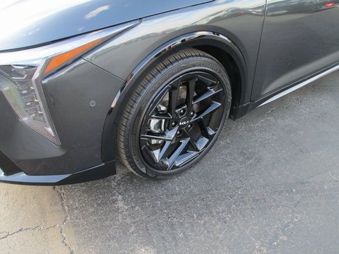 Used 2025 Kia K4 GT-Line Turbo image 11