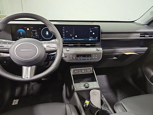 Used 2025 Hyundai Kona Limited image 14