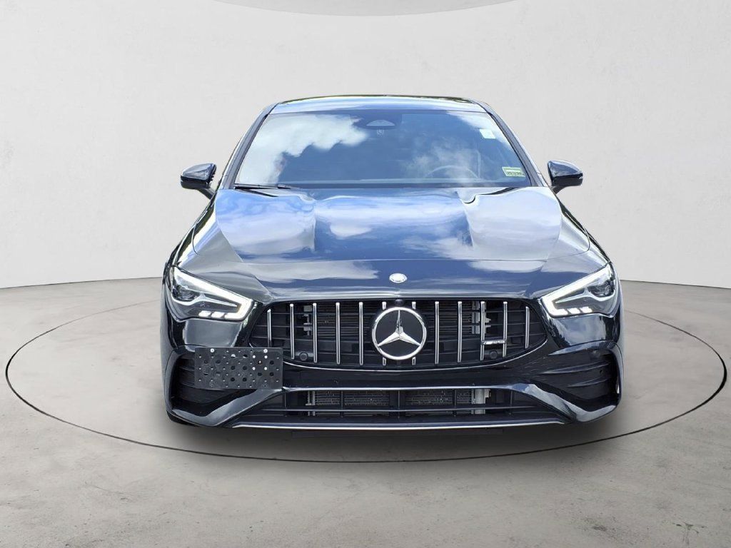 Used 2025 Mercedes-Benz CLA 35 AMG 4MATIC image 2