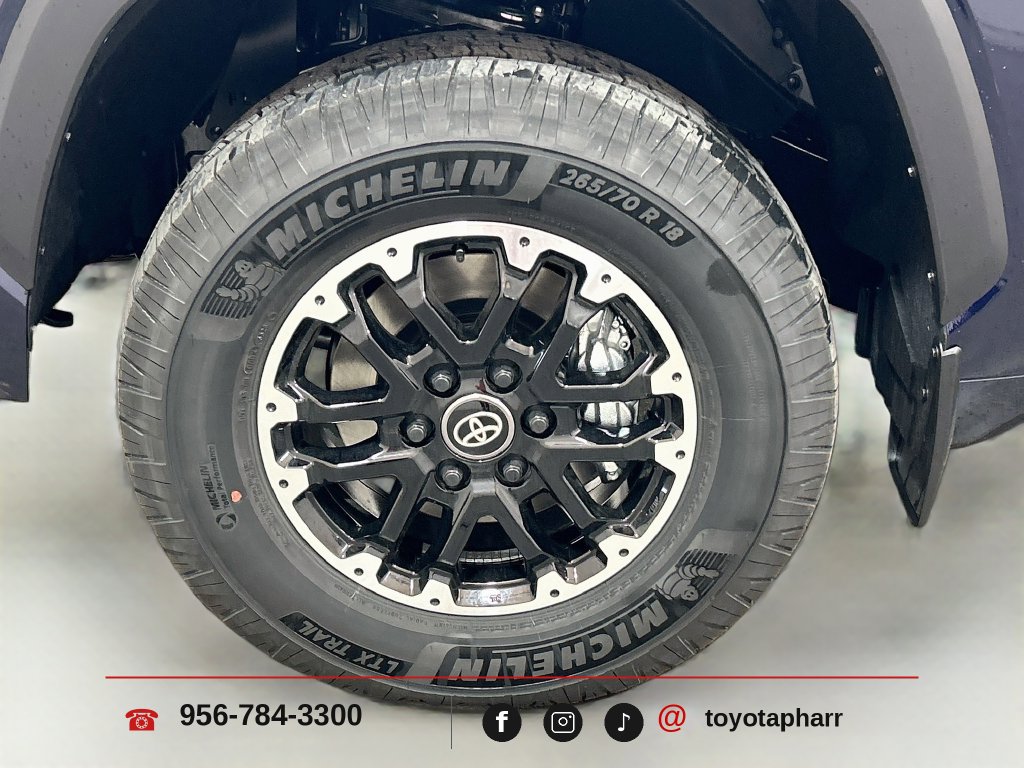 New 2026 Toyota Tundra SR5 w/ TRD Off-Road Premium Package AWD/4WD image 29