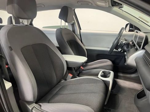 Used 2024 Hyundai Ioniq 5 SEL RWD image 10