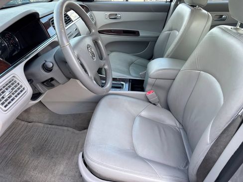 Used 2008 Buick LaCrosse CXS w/ Driver Confidence Package FWD image 15