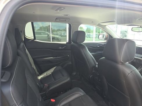 Used 2019 GMC Acadia SLT AWD/4WD image 11