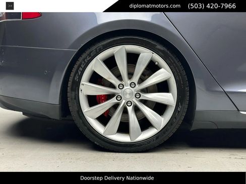 Used 2015 Tesla Model S P85D image 36