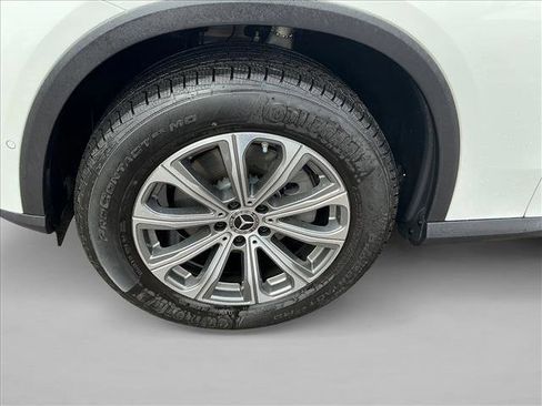 Certified 2026 Mercedes-Benz GLC 300 GLC 300 image 9