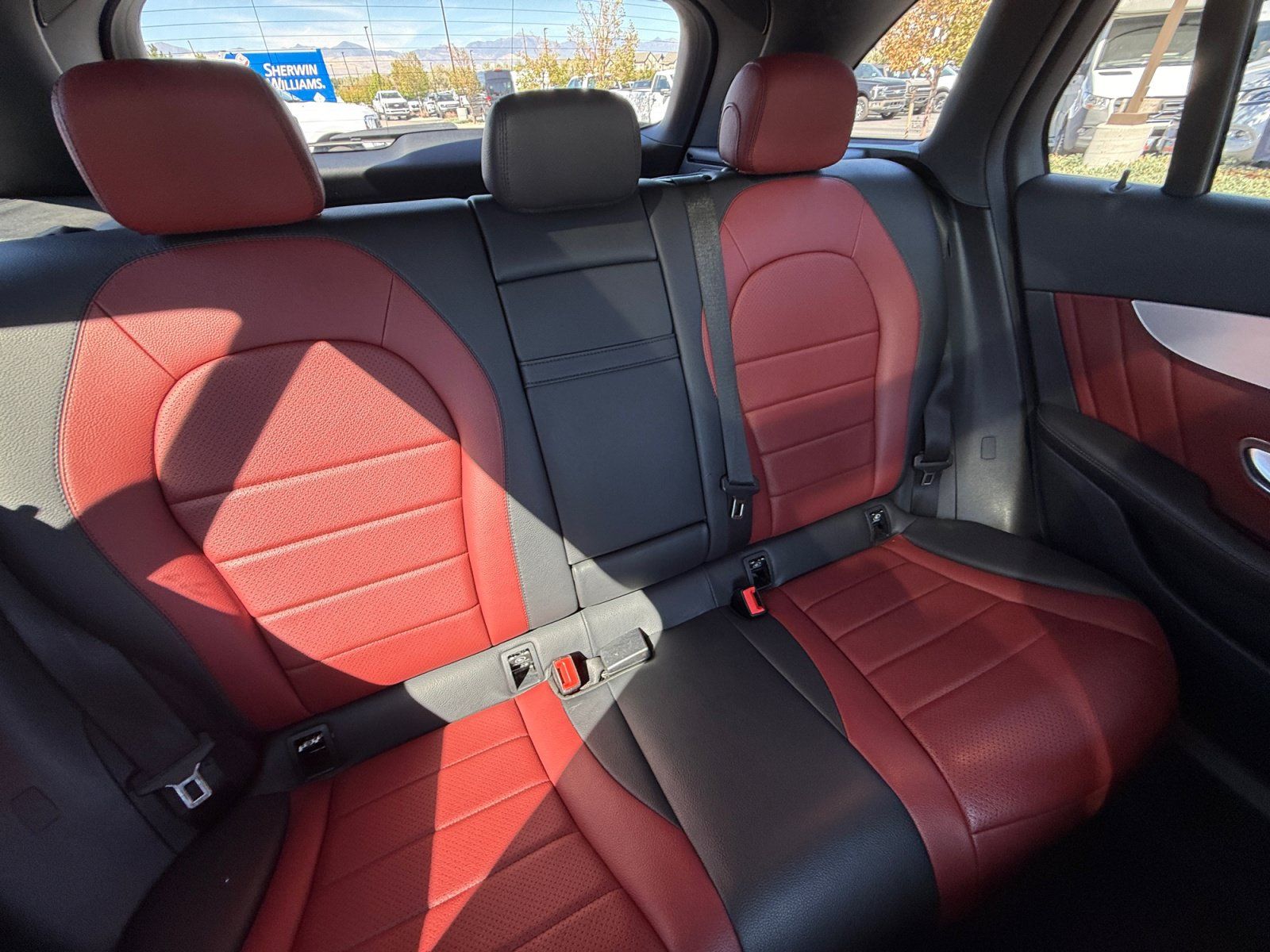 Used 2021 Mercedes-Benz GLC 300 4MATIC image 18