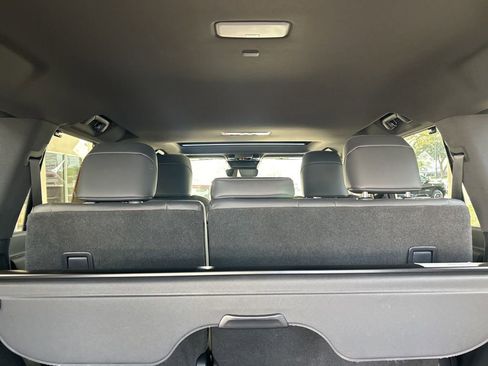 Used 2024 Lexus GX 550 image 37