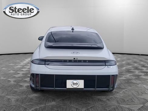 Used 2025 Hyundai Ioniq 6 SEL RWD image 4