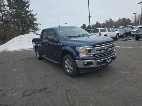 Used 2018 Ford F150 XLT w/ Equipment Group 302A Luxury image 4
