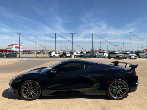 Used 2023 Chevrolet Corvette Stingray Coupe w/ 1LT RWD image 30