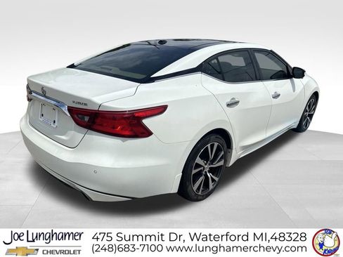 Used 2017 Nissan Maxima Platinum FWD image 3